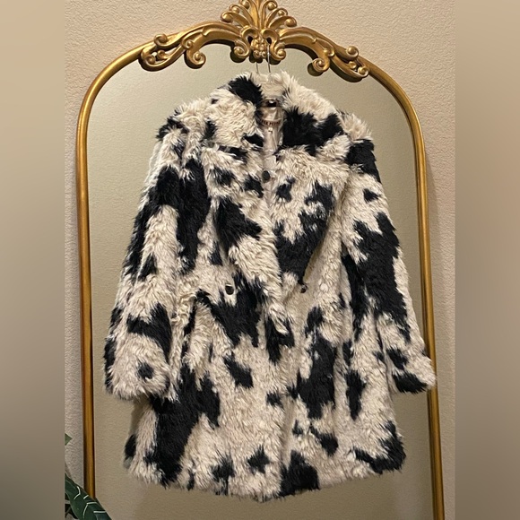 Free People x REVOLVE Jade Cow Fur Coat in Black & White - Picture 11 of 16